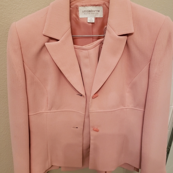 Liz Claiborne Petite skirt suit - Picture 1 of 1